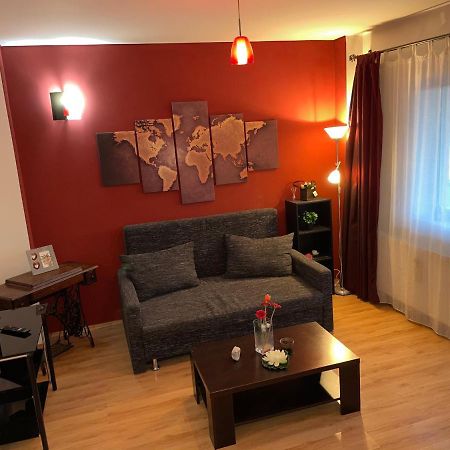 דירות אראד Motorway Alfa Apartament מראה חיצוני תמונה
