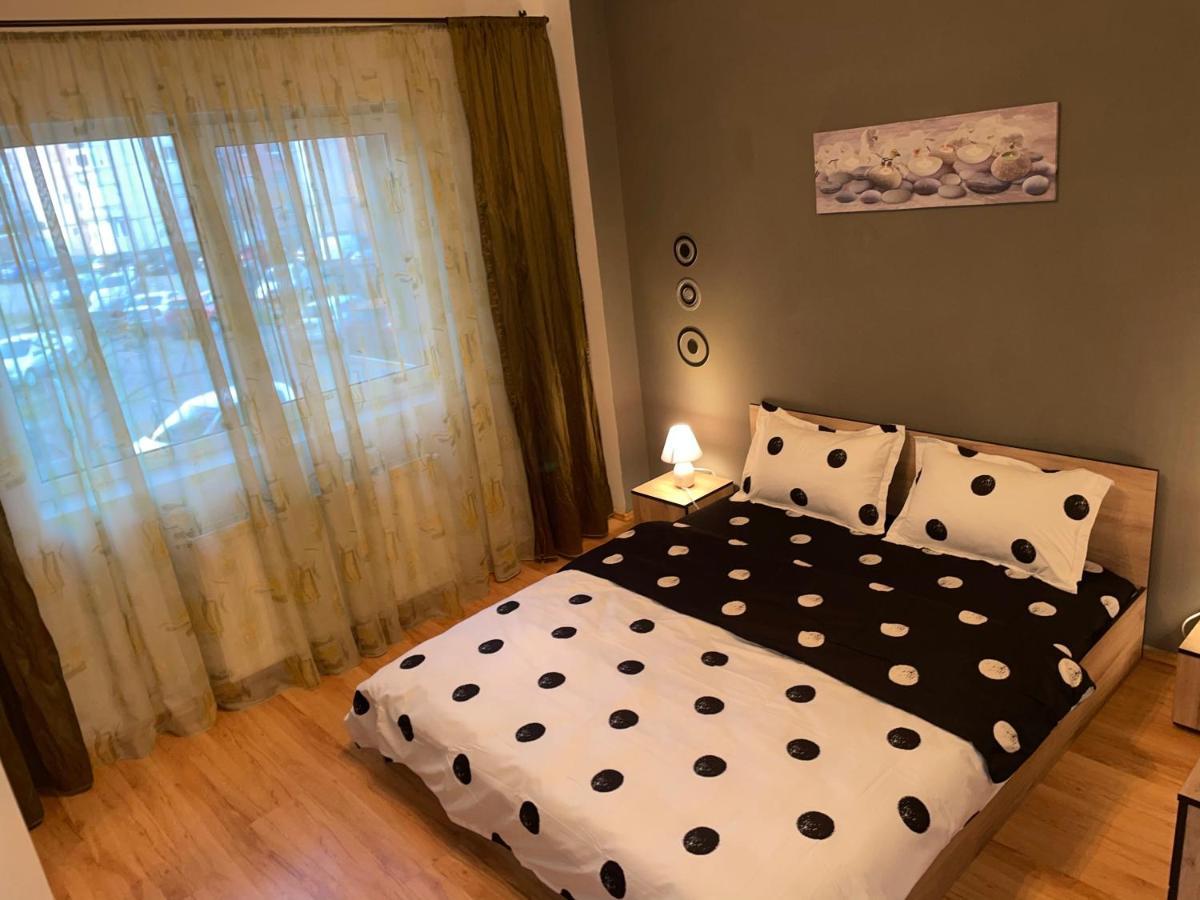 דירות אראד Motorway Alfa Apartament מראה חיצוני תמונה